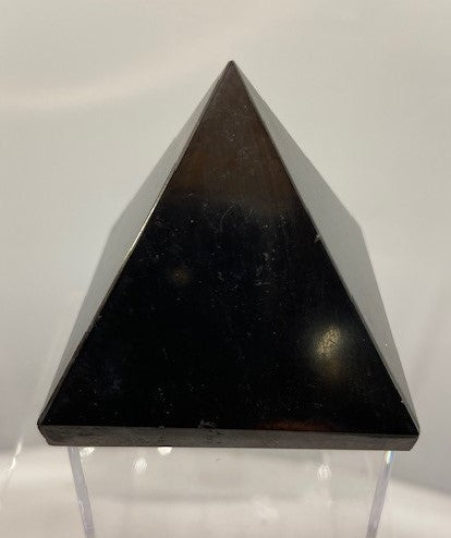 Schungit Pyramide